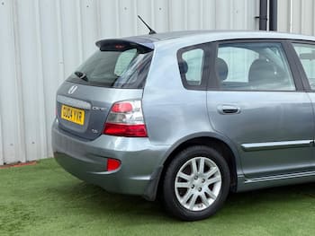 Used Honda Civic 2004 for sale - 79076383: Photo