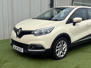 Used Renault Captur 2015 for sale - 79182355: Photo