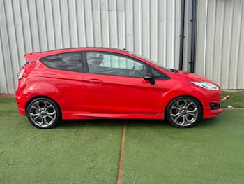 Used Ford Fiesta 2016 for sale - 79617803: Photo