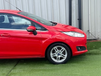 Used Ford Fiesta 2013 for sale - 79076409: Photo