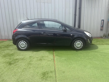 Used Vauxhall Corsa 2012 for sale - 79113816: Photo