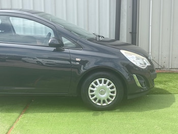 Used Vauxhall Corsa 2012 for sale - 79113816: Photo