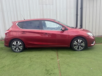 Used Nissan Pulsar 2015 for sale - 79560759: Photo