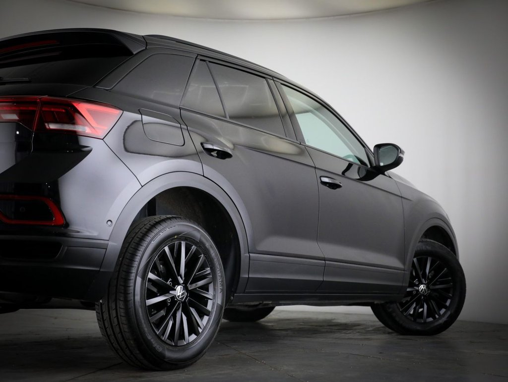 Used Volkswagen T-Roc 2022 for sale - 77067594: Photo 11