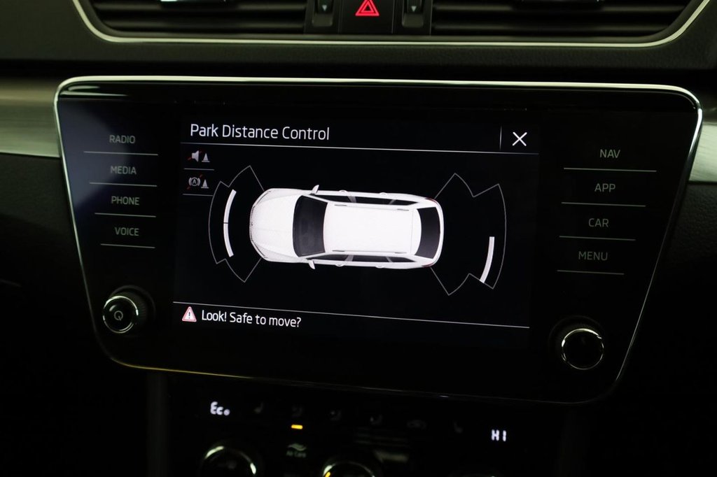 Used Skoda Superb 2020 for sale - 76760684: Photo 32