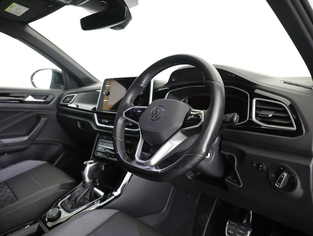 Used Volkswagen T-Roc 2022 for sale - 77164102: Photo 24