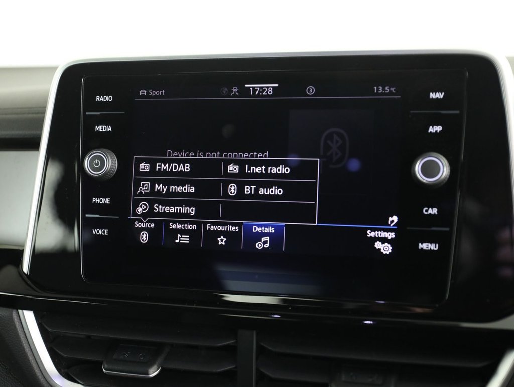 Used Volkswagen T-Roc 2022 for sale - 77164102: Photo 42