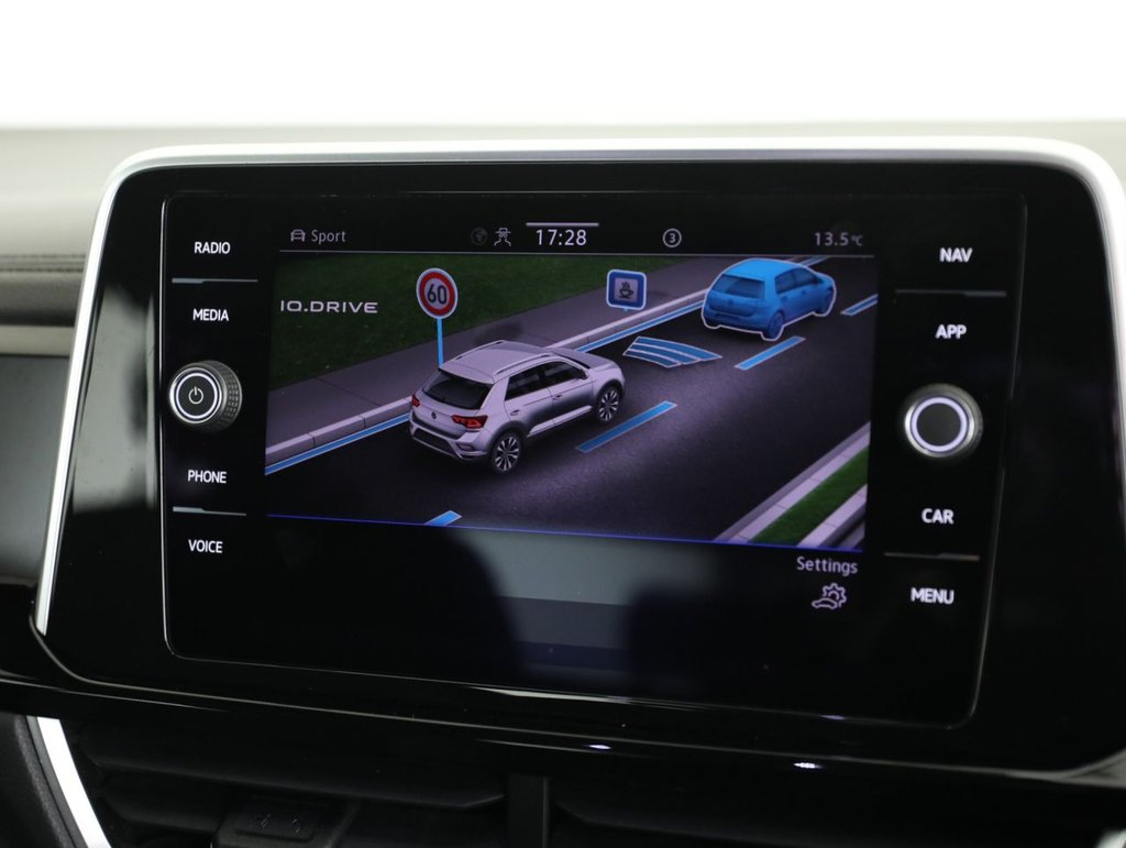 Used Volkswagen T-Roc 2022 for sale - 77164102: Photo 44