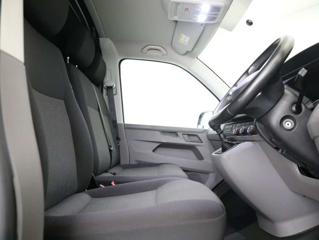 Used Volkswagen Transporter 2022 for sale - 77971633: Photo 19