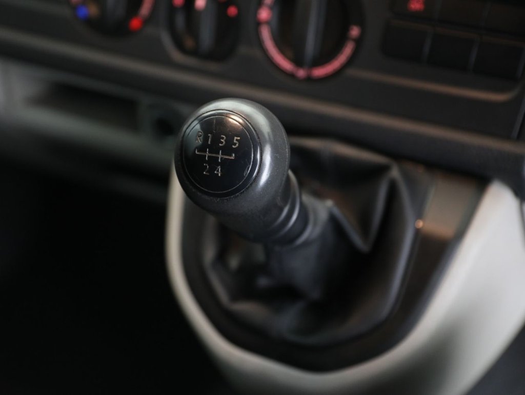 Used Volkswagen Transporter 2020 for sale - 77463772: Photo 22