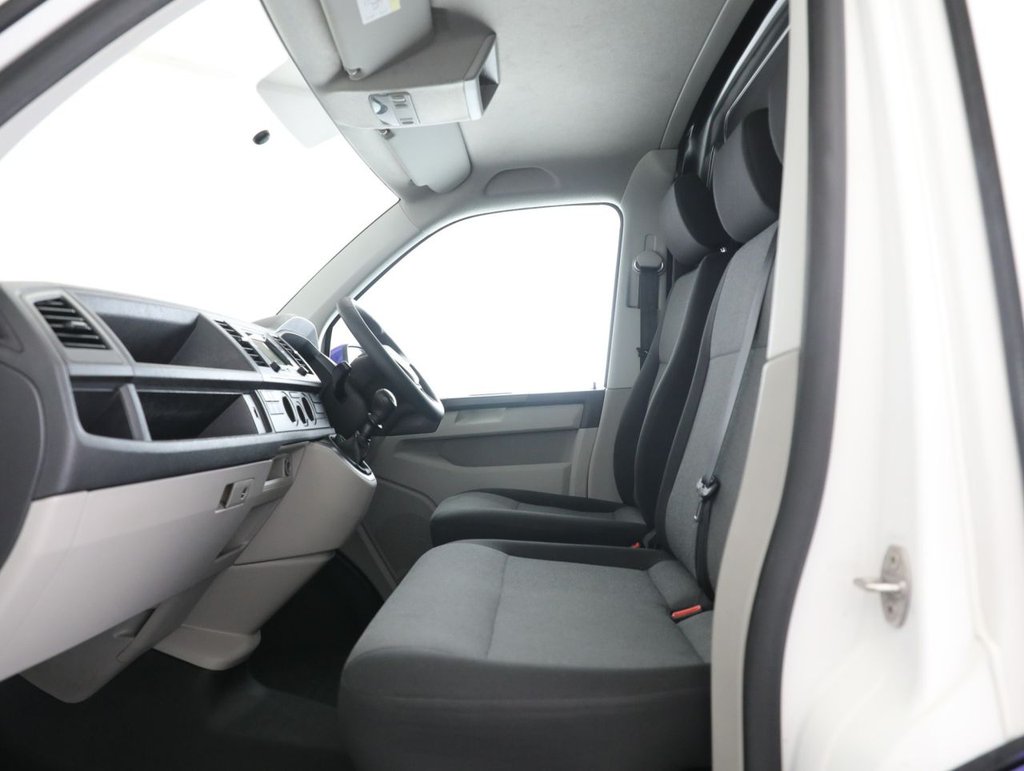 Used Volkswagen Transporter 2020 for sale - 77463772: Photo 31