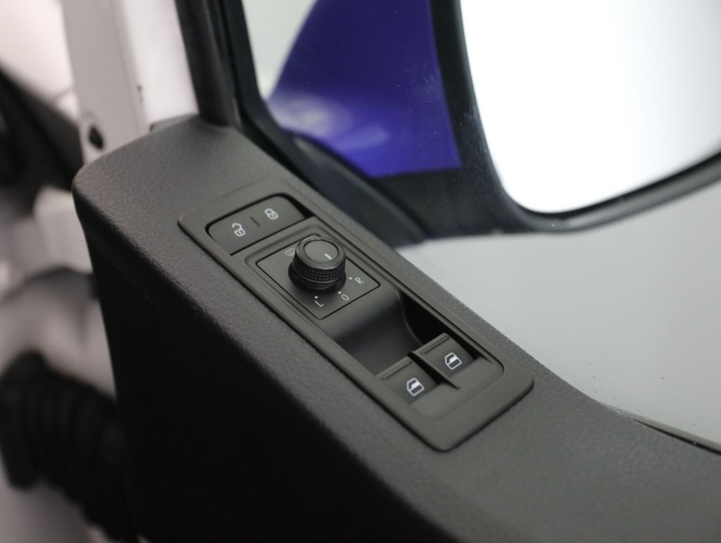 Used Volkswagen Transporter 2020 for sale - 77463772: Photo 32