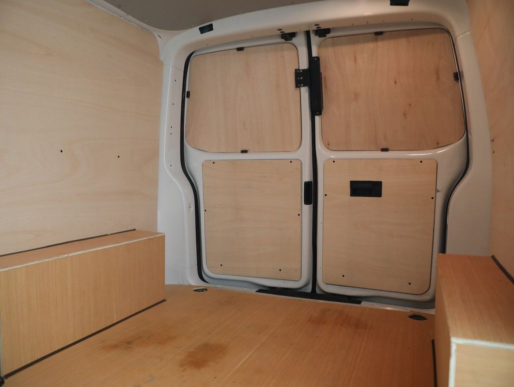 Used Volkswagen Transporter 2020 for sale - 77463772: Photo 37