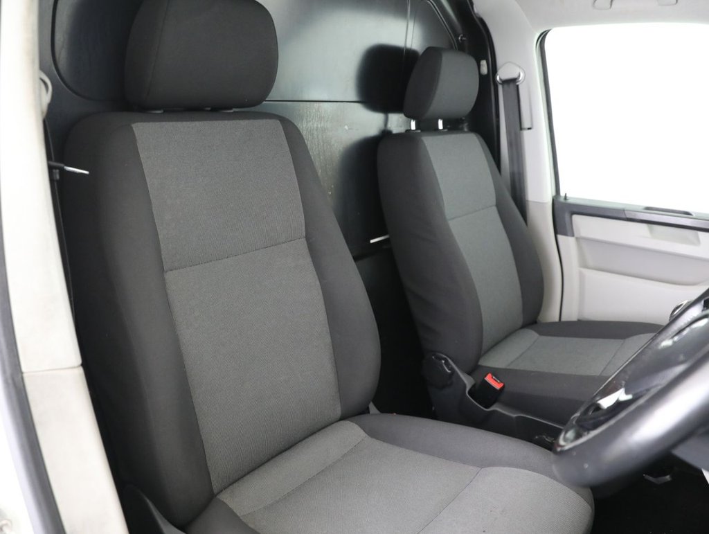 Used Volkswagen Transporter 2019 for sale - 77739630: Photo 21