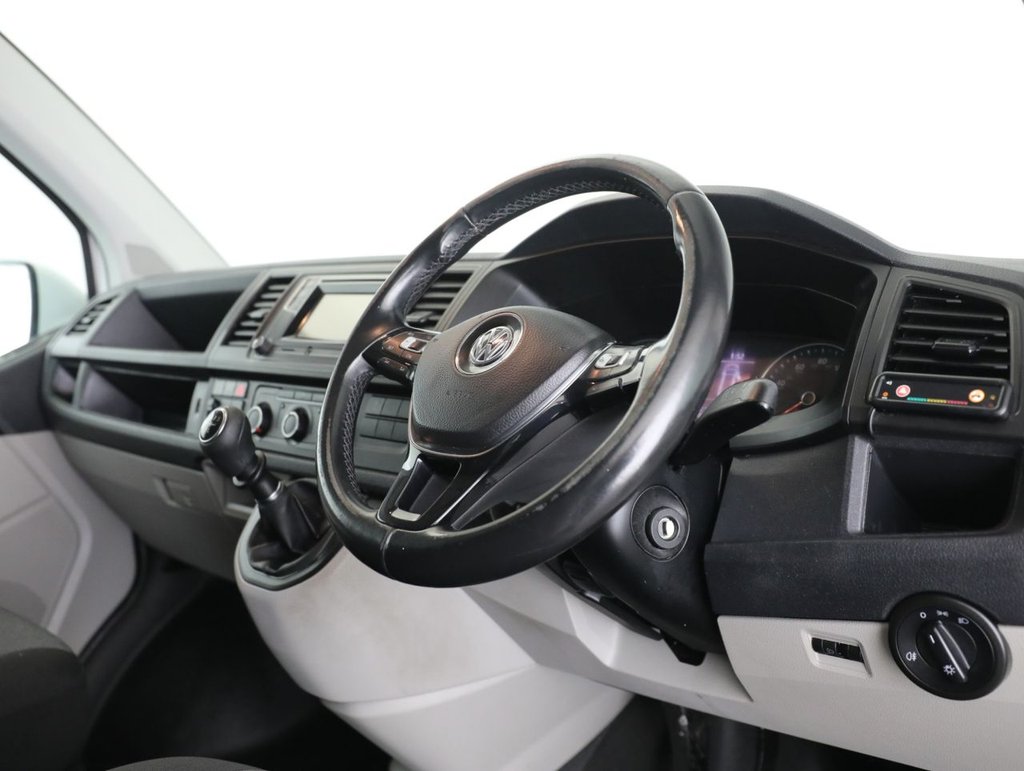 Used Volkswagen Transporter 2019 for sale - 77739630: Photo 28