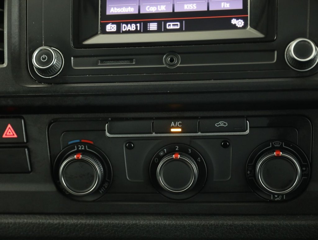 Used Volkswagen Transporter 2019 for sale - 77739630: Photo 30