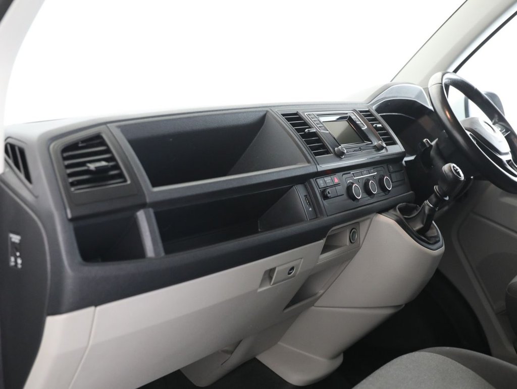 Used Volkswagen Transporter 2019 for sale - 77739630: Photo 34