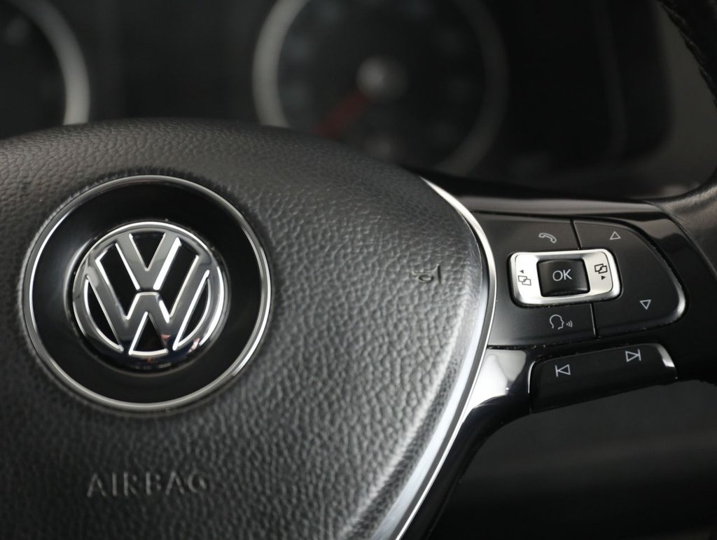 Used Volkswagen Transporter 2019 for sale - 77739630: Photo 36