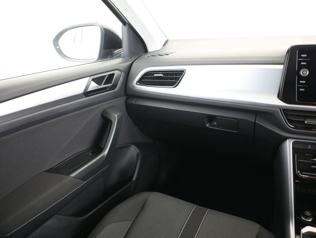 Used Volkswagen T-Roc 2022 for sale - 76999223: Photo 31