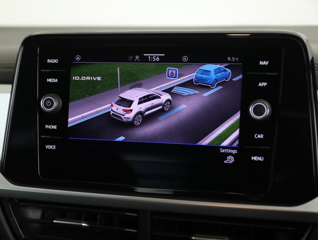 Used Volkswagen T-Roc 2022 for sale - 76999223: Photo 34