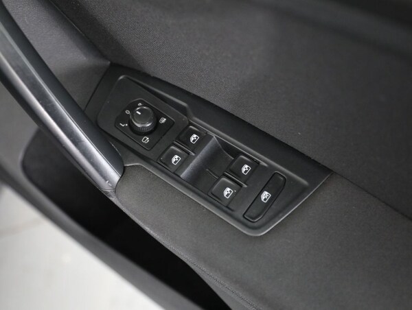 Used Volkswagen Tiguan 2020 for sale - 75979743: Photo 38