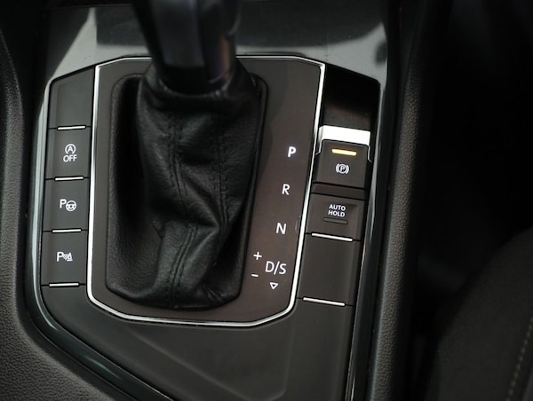 Used Volkswagen Tiguan 2020 for sale - 75979743: Photo 42