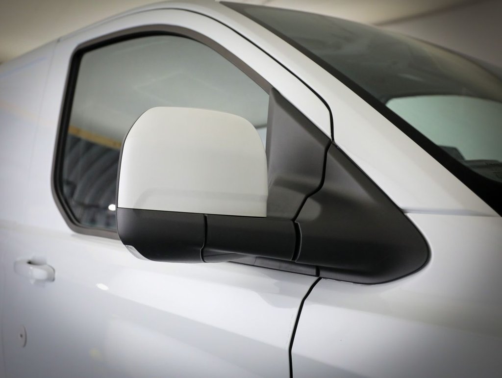 Used Ford Transit Custom 2024 for sale - 76487062: Photo 9