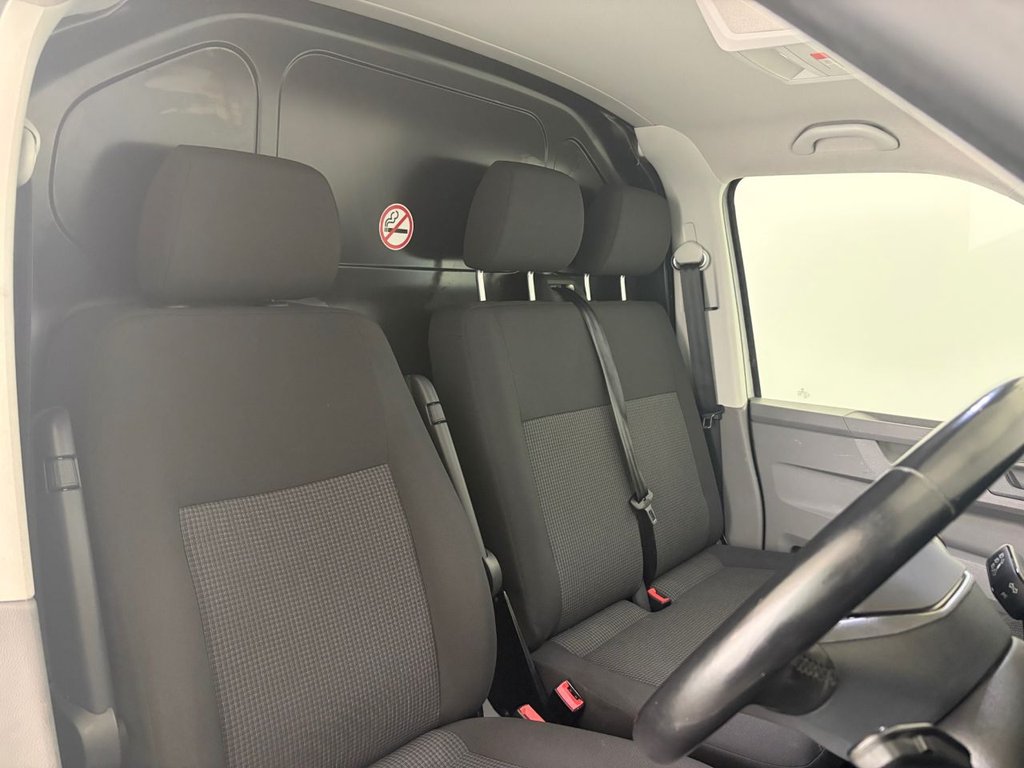 Used Volkswagen Transporter 2021 for sale - 77885102: Photo 17
