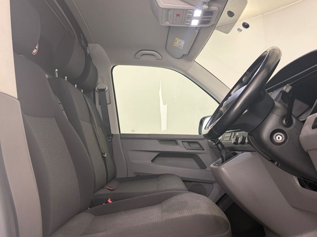 Used Volkswagen Transporter 2021 for sale - 77885102: Photo 18