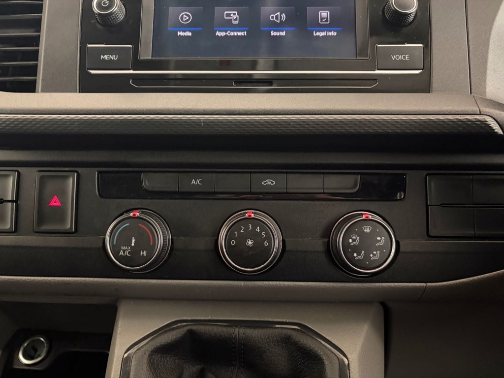 Used Volkswagen Transporter 2021 for sale - 77885102: Photo 20