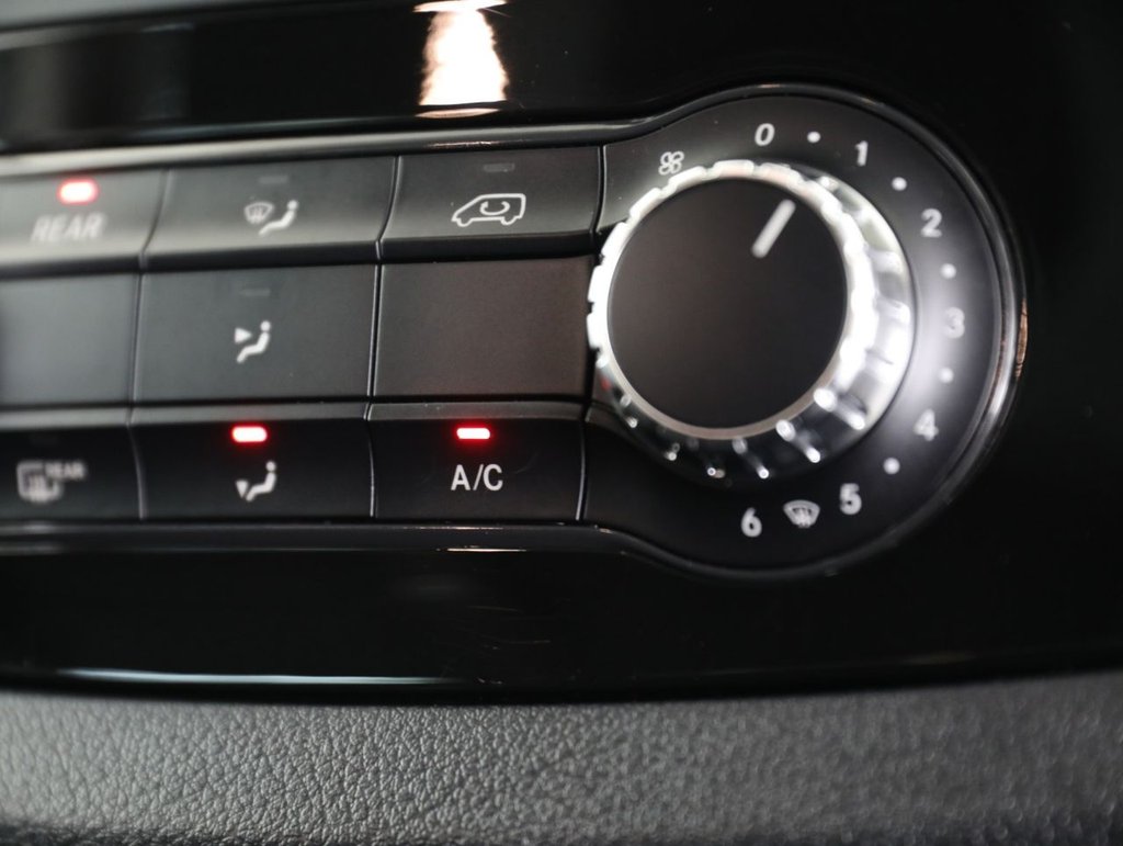 Used Mercedes-Benz Vito 2023 for sale - 76514588: Photo 41