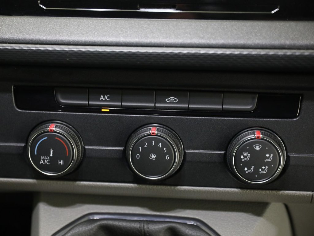 Used Volkswagen Transporter 2021 for sale - 77031060: Photo 27