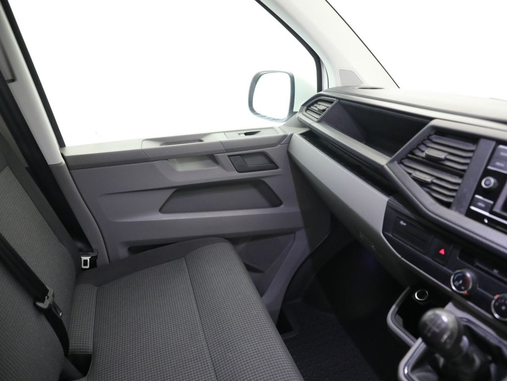 Used Volkswagen Transporter 2021 for sale - 77031060: Photo 31