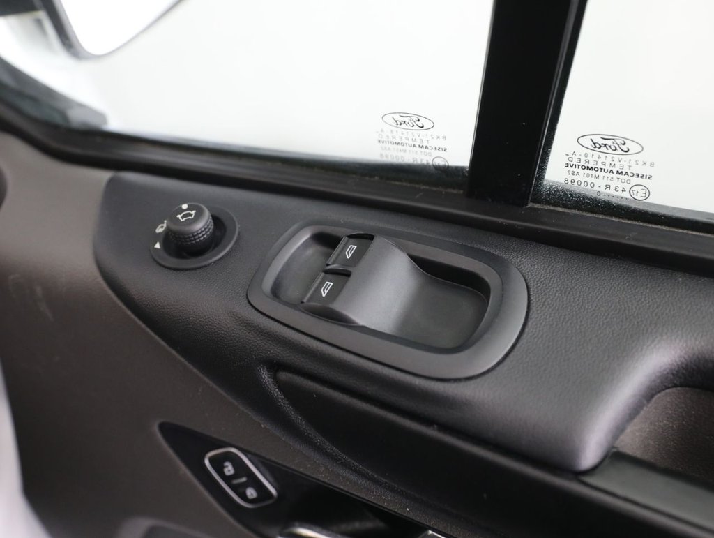 Used Ford Transit Custom 2020 for sale - 77512451: Photo 33