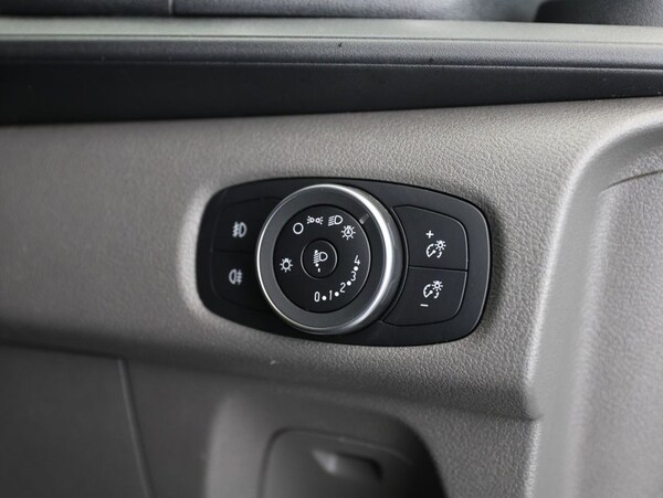 Used Ford Transit Custom 2022 for sale - 75312692: Photo 41