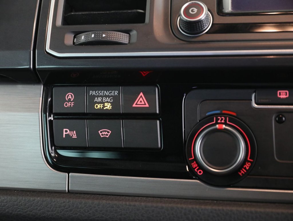 Used Volkswagen Transporter 2019 for sale - 78008737: Photo 30