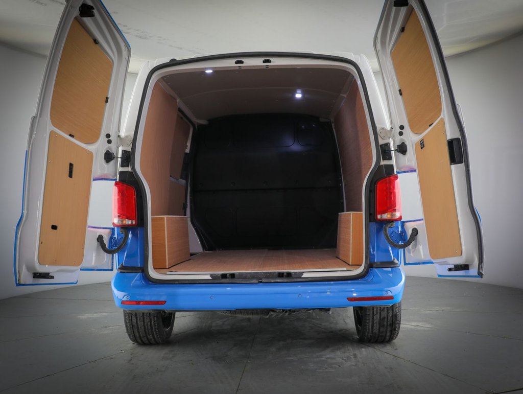 Used Volkswagen Transporter 2022 for sale - 77239346: Photo 13