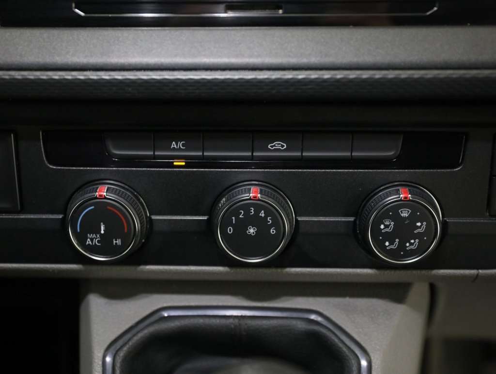 Used Volkswagen Transporter 2022 for sale - 77239346: Photo 25