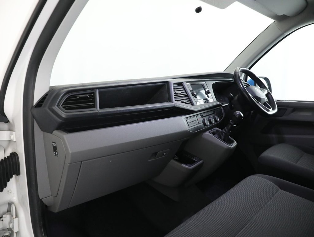 Used Volkswagen Transporter 2022 for sale - 77239346: Photo 33