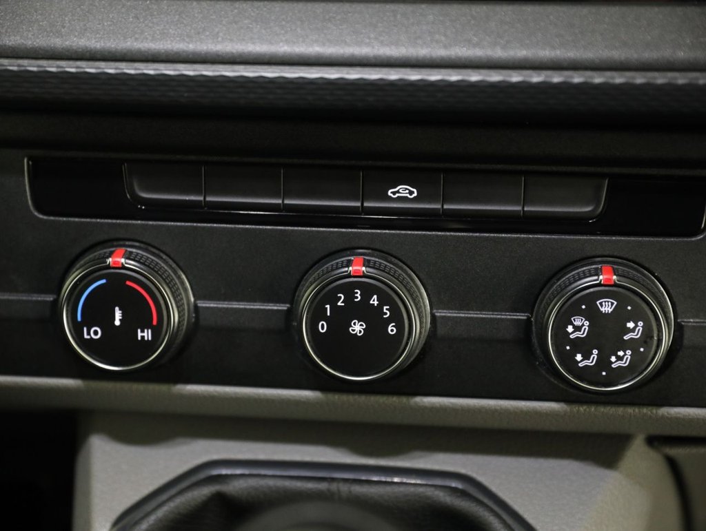 Used Volkswagen Transporter 2022 for sale - 76660681: Photo 36