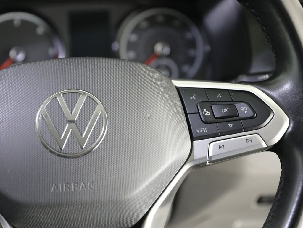 Used Volkswagen Transporter 2022 for sale - 76660681: Photo 41