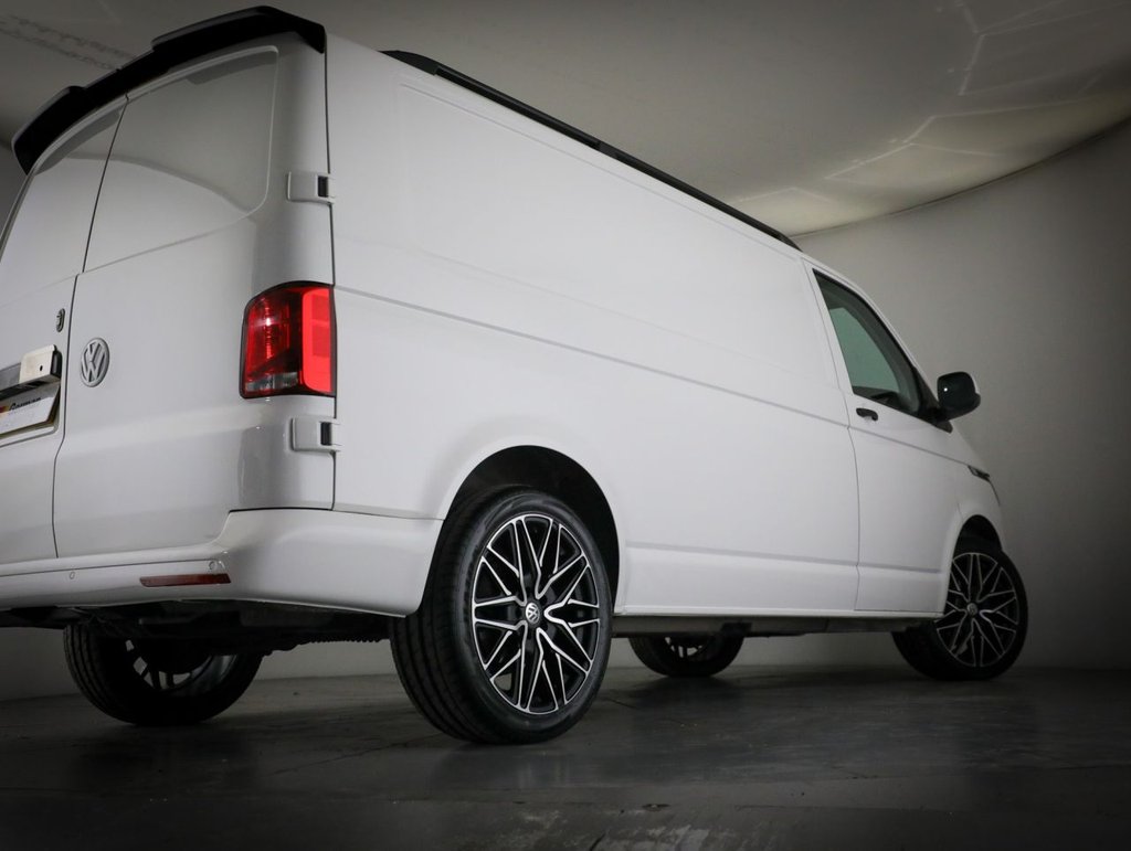 Used Volkswagen Transporter 2022 for sale - 76660681: Photo 8