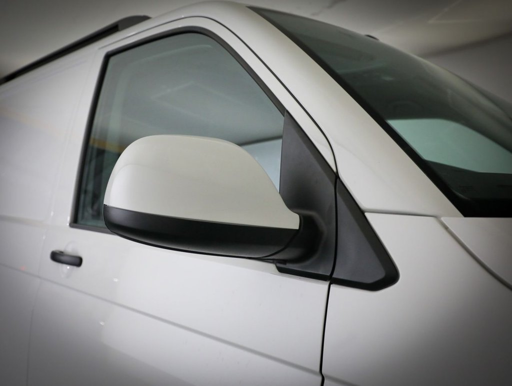 Used Volkswagen Transporter 2022 for sale - 76660681: Photo 9