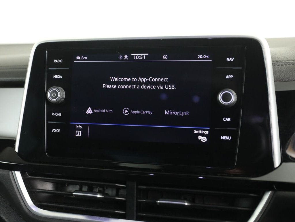 Used Volkswagen T-Roc 2023 for sale - 78102697: Photo 30