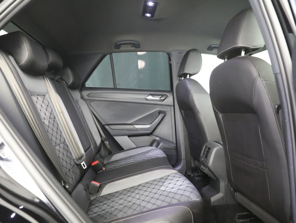 Used Volkswagen T-Roc 2023 for sale - 78102697: Photo 31