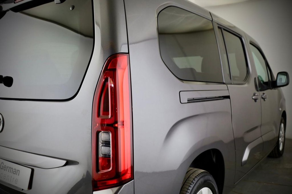 Used Vauxhall Combo Life 2022 for sale - 76703732: Photo 11