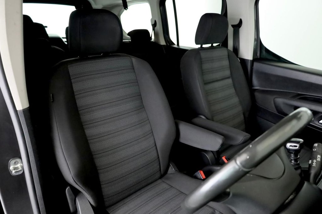 Used Vauxhall Combo Life 2022 for sale - 76703732: Photo 21