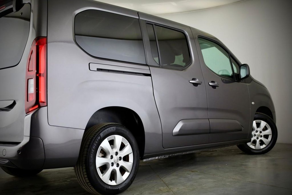 Used Vauxhall Combo Life 2022 for sale - 76703732: Photo 8
