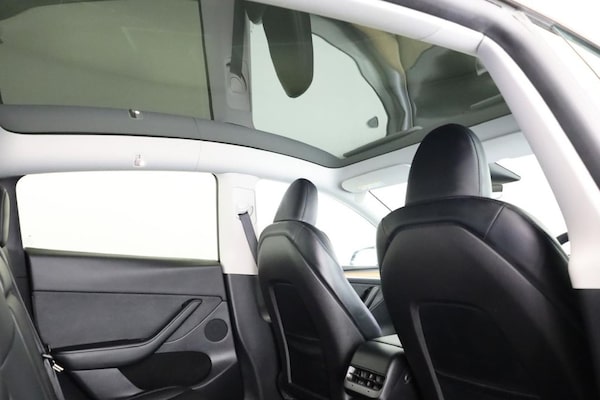 Used Tesla Model Y 2022 for sale - 76312865: Photo 32