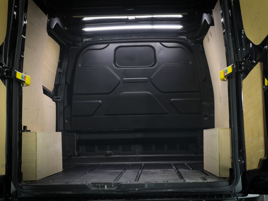 Used Ford Transit Custom 2022 for sale - 76610333: Photo 16